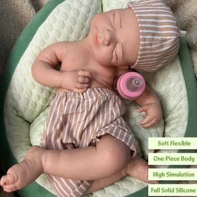 Boneca Bebé Reborn menino 47cm 100% em Silicone de Platina com acessórios, recém nascido, olhos fechados, receba em 3 dias uteis Boneca Bebé Reborn menino 47cm 100% em Silicone de Platina com acessórios, recém nascido, olhos fechados, receba em 3 dias uteis