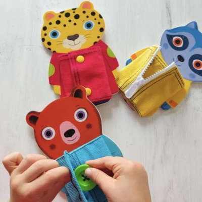 ZIPTOU - JOGO DE ABOTOAR E FECHAR ROUPA, DJECO