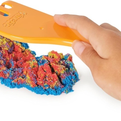 SANDISFACTORY SET - AREIA CINÉTICA 907g COM FORMAS E ACESSÓRIOS, KINETIC SAND