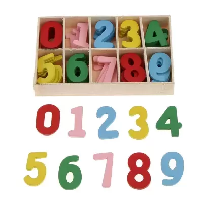 CONJUNTO NÚMEROS COLORIDOS EM MADEIRA