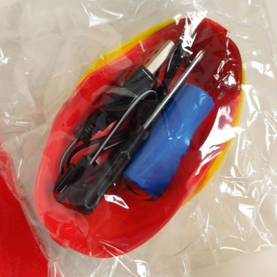 conjunto de acessórios para barco de brinquedo em saco plástico transparente