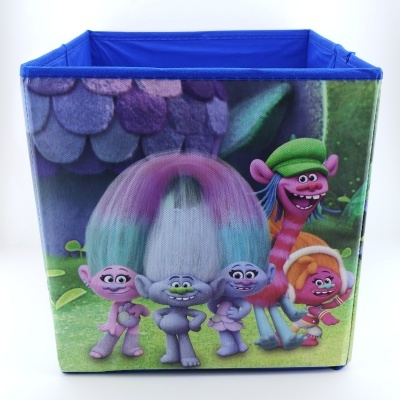 PUFE CAIXA DE BRINQUEDOS INFANTIL 30CM - TROLLS