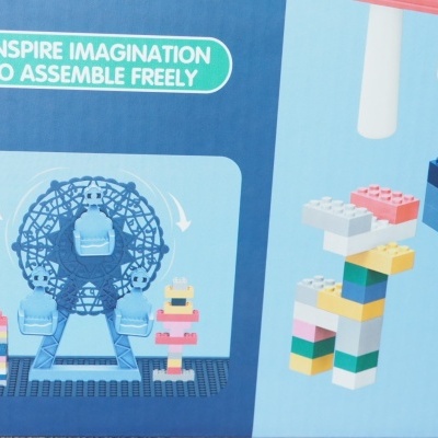 MESA INFANTIL COM BLOCOS DE CONSTRUÇÃO - PARQUE DE DIVERSÃO