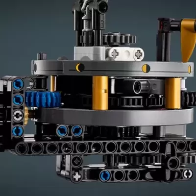 LEGO TECHNIC: PLANETA TERRA E LUA EM ÓRBITA 42179 LEGO TECHNIC: PLANETA TERRA E LUA EM ÓRBITA 42179