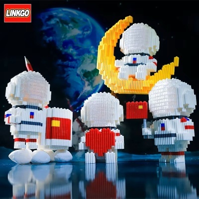 BLOCOS DE CONSTRUÇÃO ASTRONAUTA 68318, LINKGO