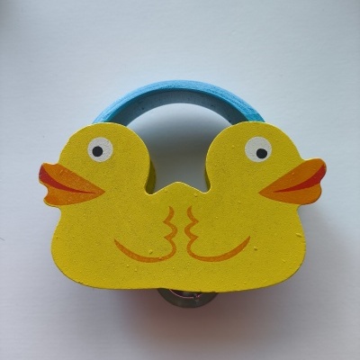 PANDEIRETA INFANTIL EM MADEIRA