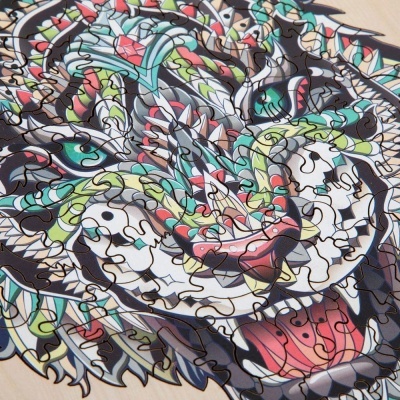 PUZZLE EM MADEIRA UNIQUE SHAPES TIGRE 135 PEÇAS GRAFIX
