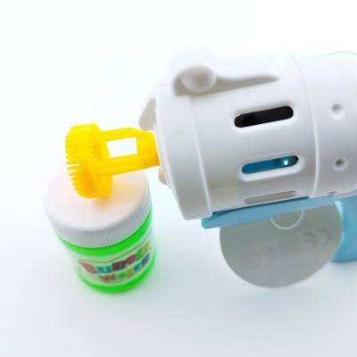 BRINQUEDO LANÇA BOLHAS DE SABÃO MANUAL