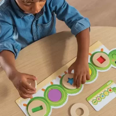 OLI FORMAS E CORES, GOULA