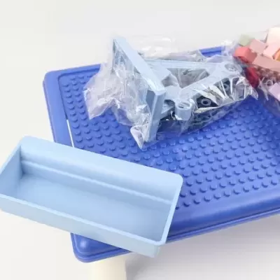 MESA INFANTIL COM BLOCOS DE CONSTRUÇÃO - PARQUE DE DIVERSÃO