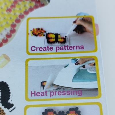 IRONING BEADS - CONTAS DE ENGOMAR - FLORES