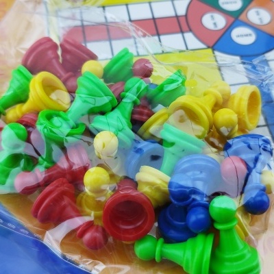 MESA DE JOGOS CLÁSSICOS 8 EM 1