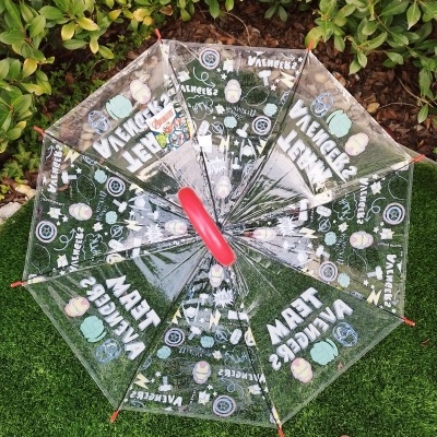 Guarda-chuva transparente com estampado Avengers e cabo vermelho