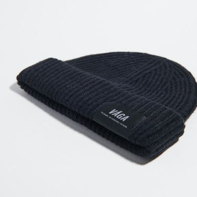 MID WEIGHT BEANIE - BLACK MID WEIGHT BEANIE - BLACK