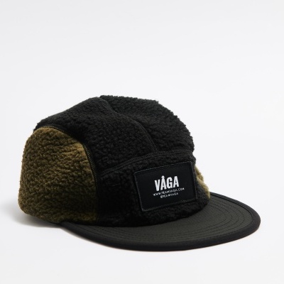 VÅGA TEDDY FLEECE CAP - BLACK / UTILITY GREEN