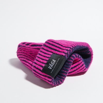 MID WEIGHT BEANIE - BRIGHT PINK / NAVY BLUE