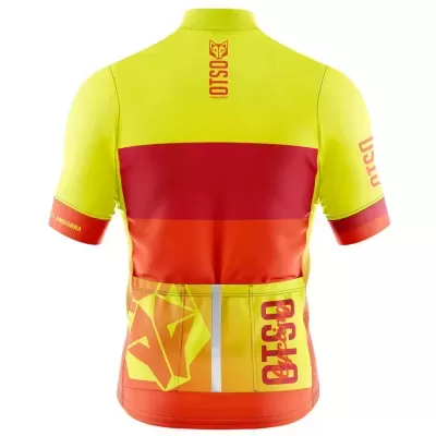 Camisola de ciclismo amarelo, vermelho e laranja com texto OSLO
