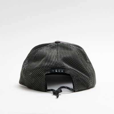 VÅGA OPEN MESH TRUCKER CAP - CHARCOAL