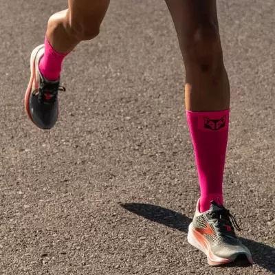 SOCKS ULTRALIGHT HIGH CUT FLUO PINK SOCKS ULTRALIGHT HIGH CUT FLUO PINK