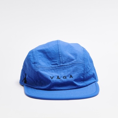 Boné azul com bordado VAGA