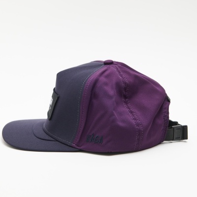 VÅGA TRUCKER CAP - PLUM / NAVY BLUE