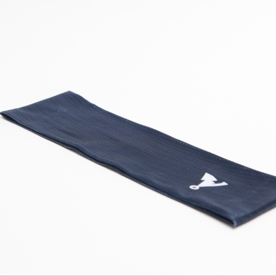 Faixa elástica azul escura com logótipo branco