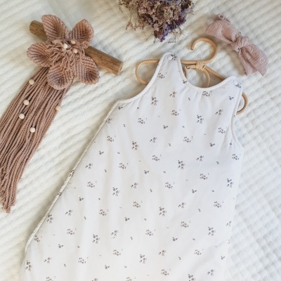 Saco de dormir floral minimal