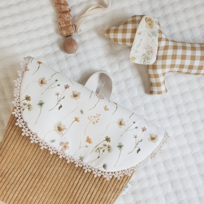 Mochila flores campestres