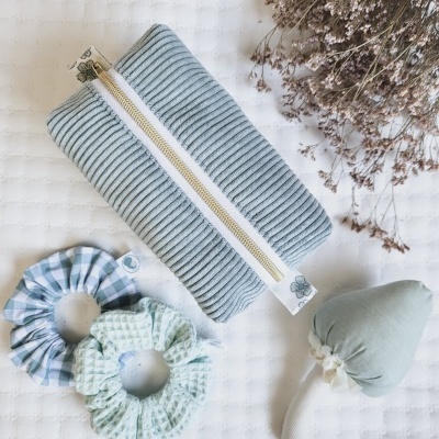 Necessaire box bombazine verde água