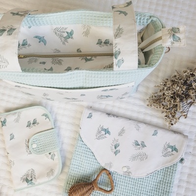 Mala organizadora de carrinho passarinhos