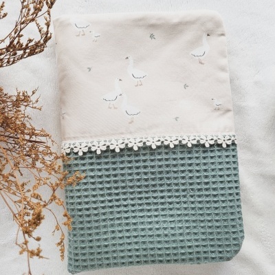 Bolsa para fraldas e toalhitas patinhos