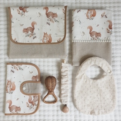 Porta documentos esquilos