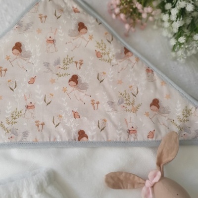 Toalha de banho fadinhas