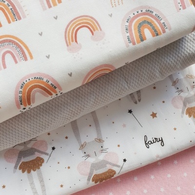 Pack tecidos coelhinhas e arco-íris