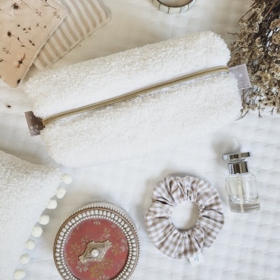 Necessaire box teddy cru