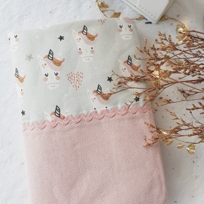 Bolsa para fraldas e toalhitas unicórnios