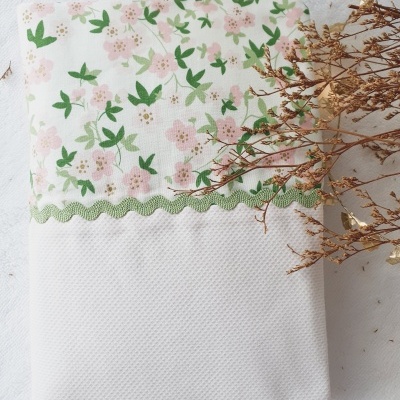 Bolsa para fraldas e toalhitas flores de cerejeira