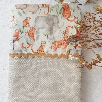 Bolsa para fraldas e toalhitas animais selva