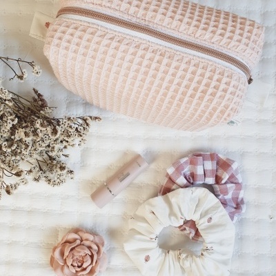 Necessaire box waffle rosa e joaninhas