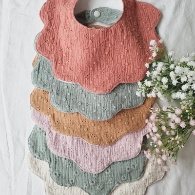 Pack babetes flor bordado inglês