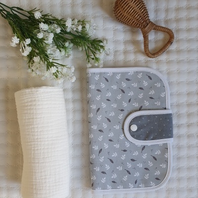 Porta documentos floral azul e cinza