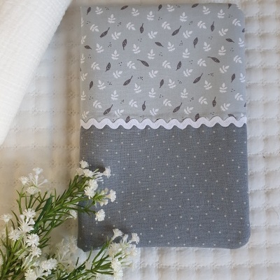 Bolsa para fraldas e toalhitas cinza e azul