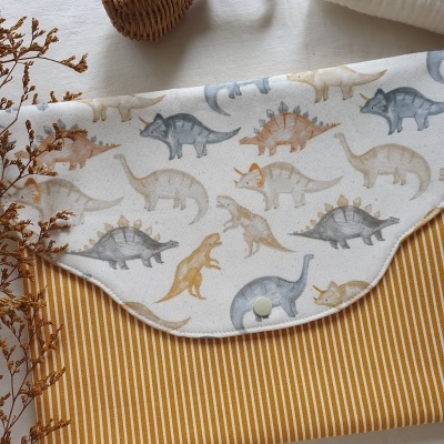 Bolsa roupa dinossauros