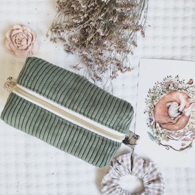 Necessaire box bombazine verde seco