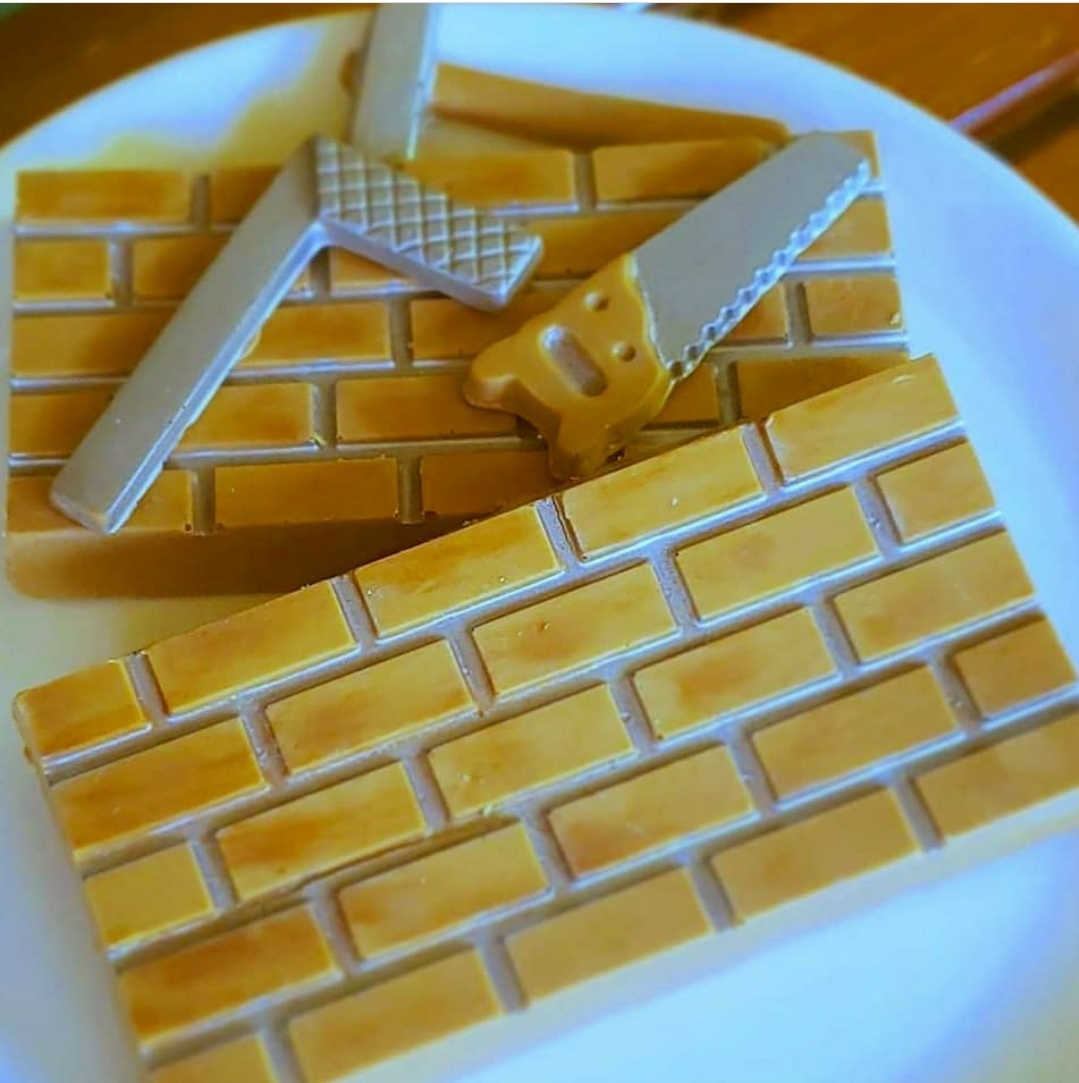 9890 - Tablete Tijolinho