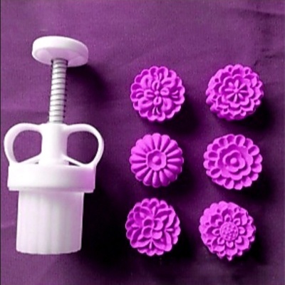 Ejetor Flor 3 - 6 Moldes -1 Unidade (20 a 30 gramas)