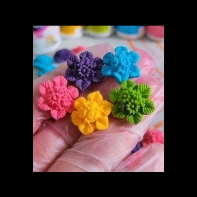 305 Molde de Silicone Trio de Florzinhas