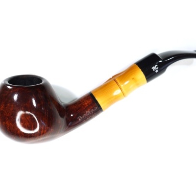 Cachimbo de fumar em madeira com bocal preto e detalhe amarelo