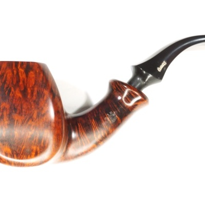 Cachimbo de fumo em madeira castanha com bocal preto curvo e inscrição branca