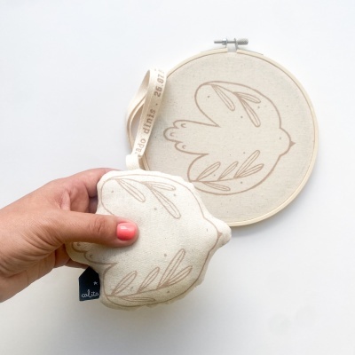 Pomba da paz c/fita personalizada